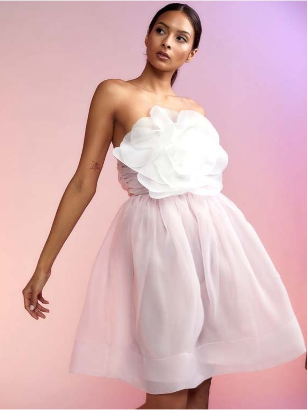 Cynthia Rowley Strapless Light Pink Tulle Dress with White Floral Applique - Picture 5 of 16